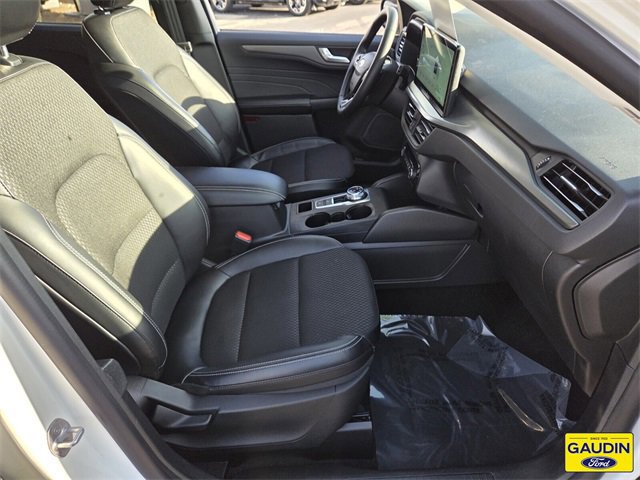 Certified 2025 Ford Escape PHEV w/ Class II Trailer Tow Package image 16