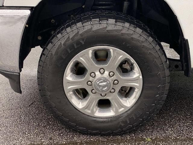 Used 2024 RAM 2500 Big Horn AWD/4WD image 12