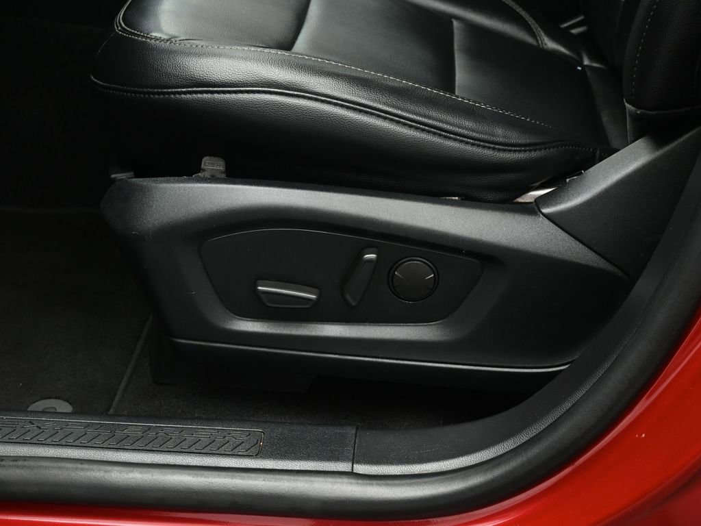 Certified 2021 Ford Explorer XLT image 36