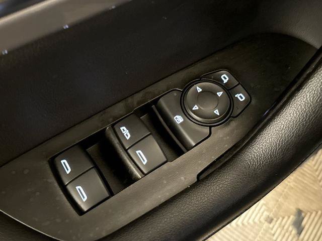 Used 2022 Chevrolet Blazer LT FWD image 16