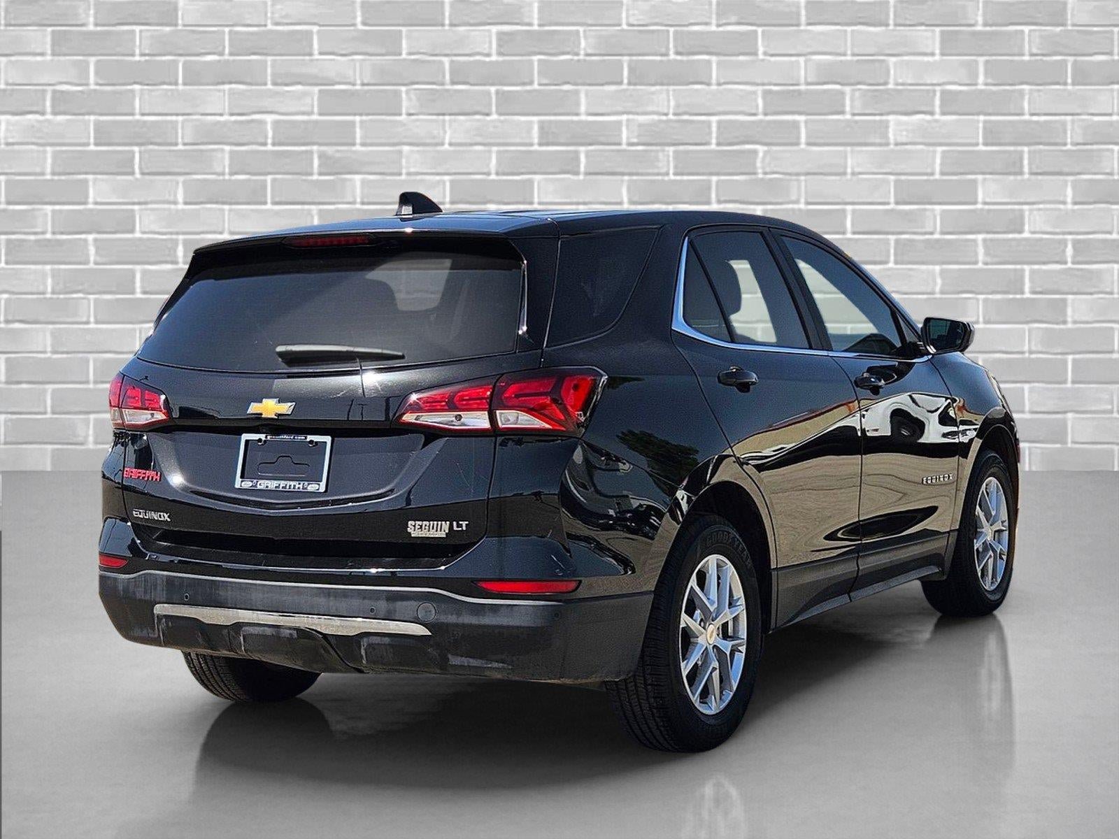 Used 2024 Chevrolet Equinox LT FWD image 4