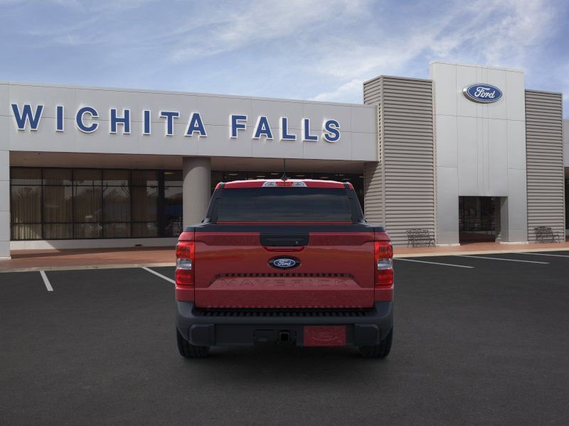 Certified 2025 Ford Maverick XLT w/ Equipment Group 302A AWD/4WD image 5