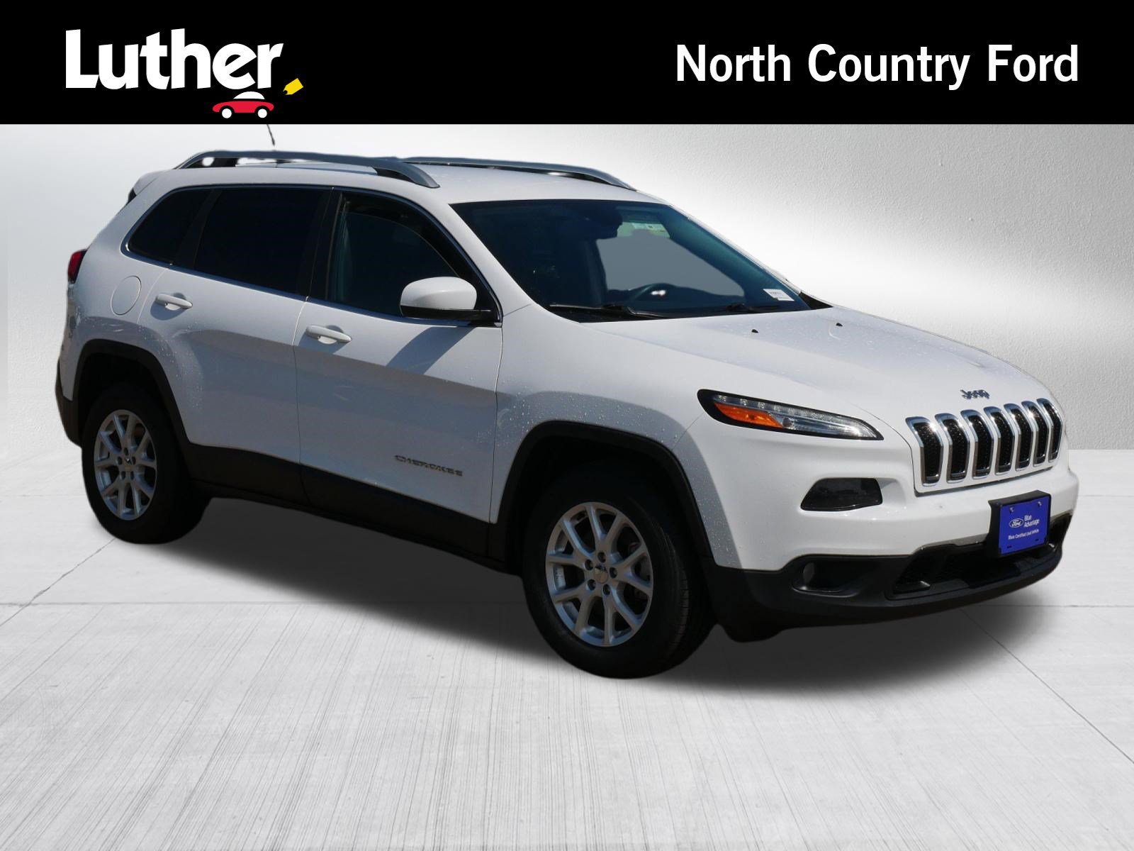 Used 2018 Jeep Cherokee Latitude w/ Safety Group AWD/4WD image 1