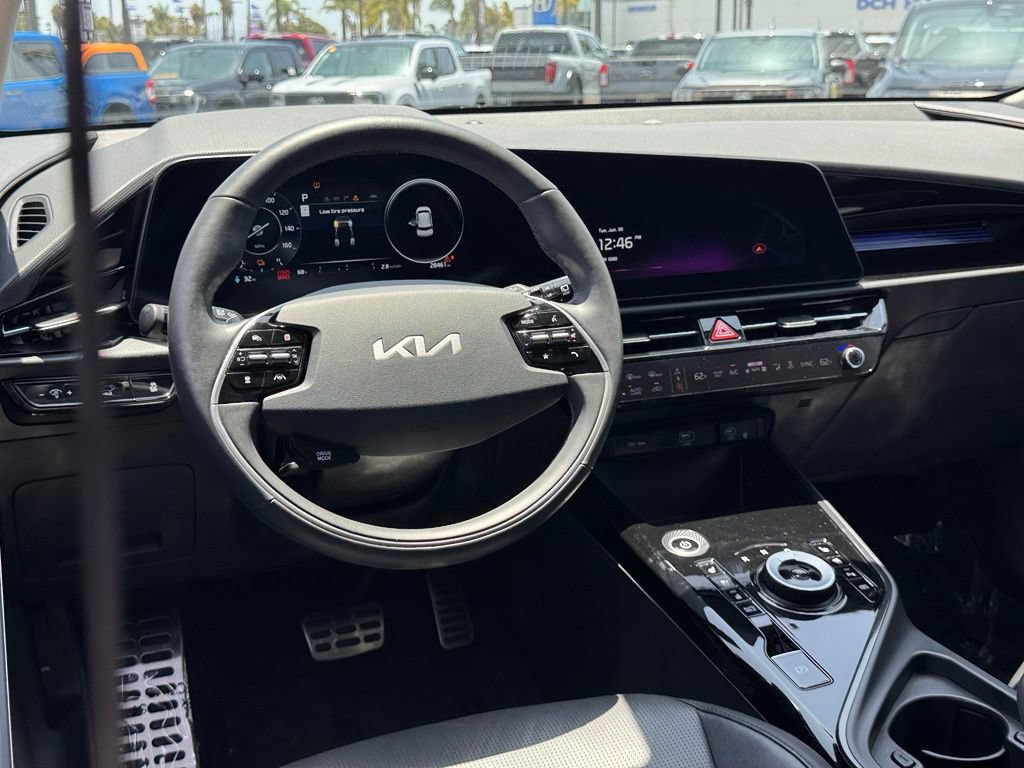 Used 2023 Kia Niro Wave FWD image 29