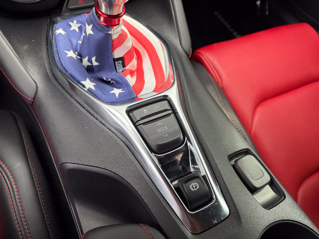 Used 2023 Chevrolet Camaro LT RWD image 31