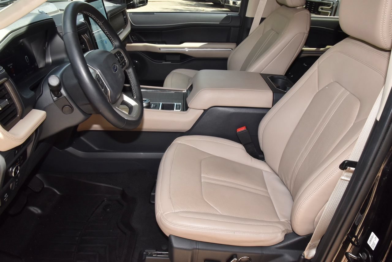 Certified 2024 Ford Expedition Limited RWD image 13