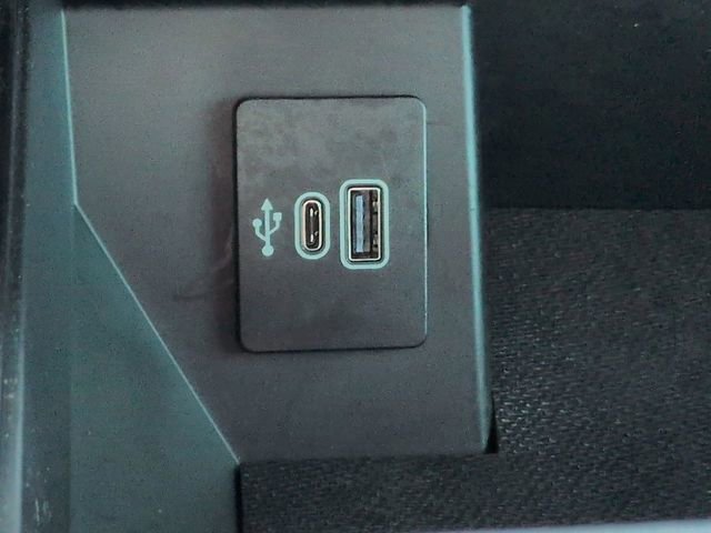 Certified 2025 Ford F150 Lariat w/ Tow/Haul Package image 22