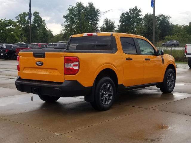 Certified 2026 Ford Maverick XLT w/ XLT Luxury Package FWD image 2