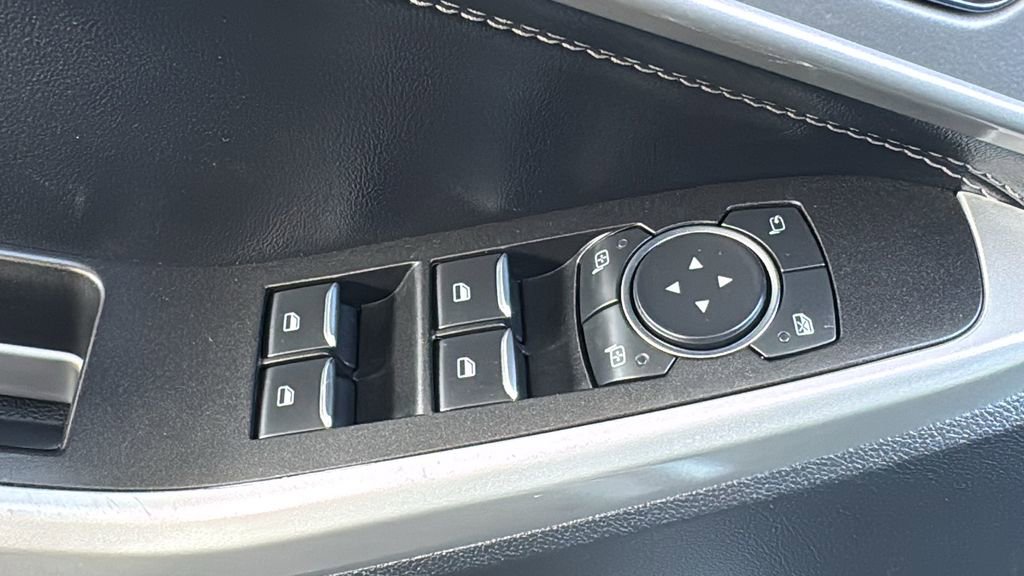 Certified 2022 Ford Explorer Limited w/ Hybrid Equipment Group 310A image 19