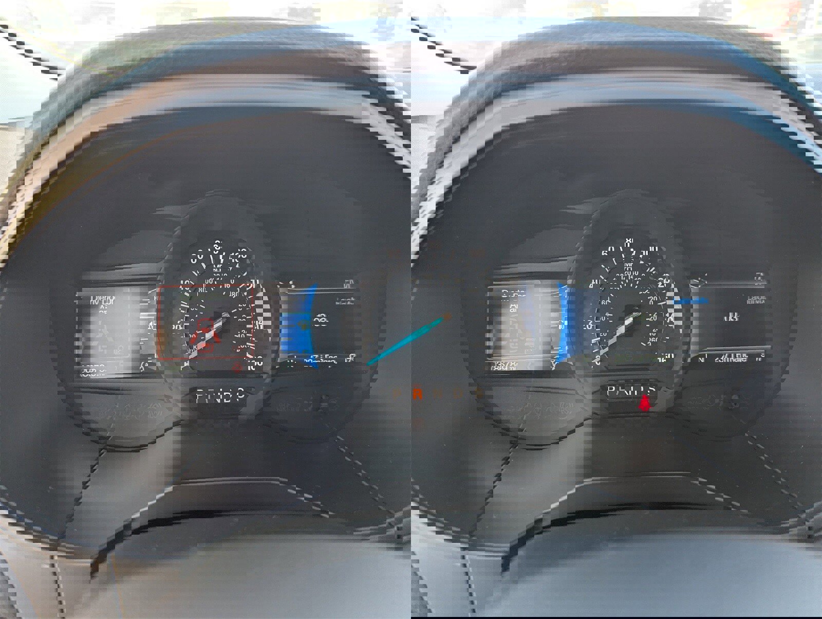 Certified 2024 Ford Edge Titanium image 27