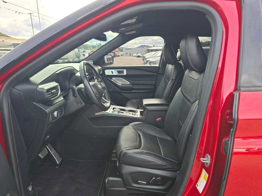 Certified 2020 Ford Explorer ST w/ Premium Technology Package image 9