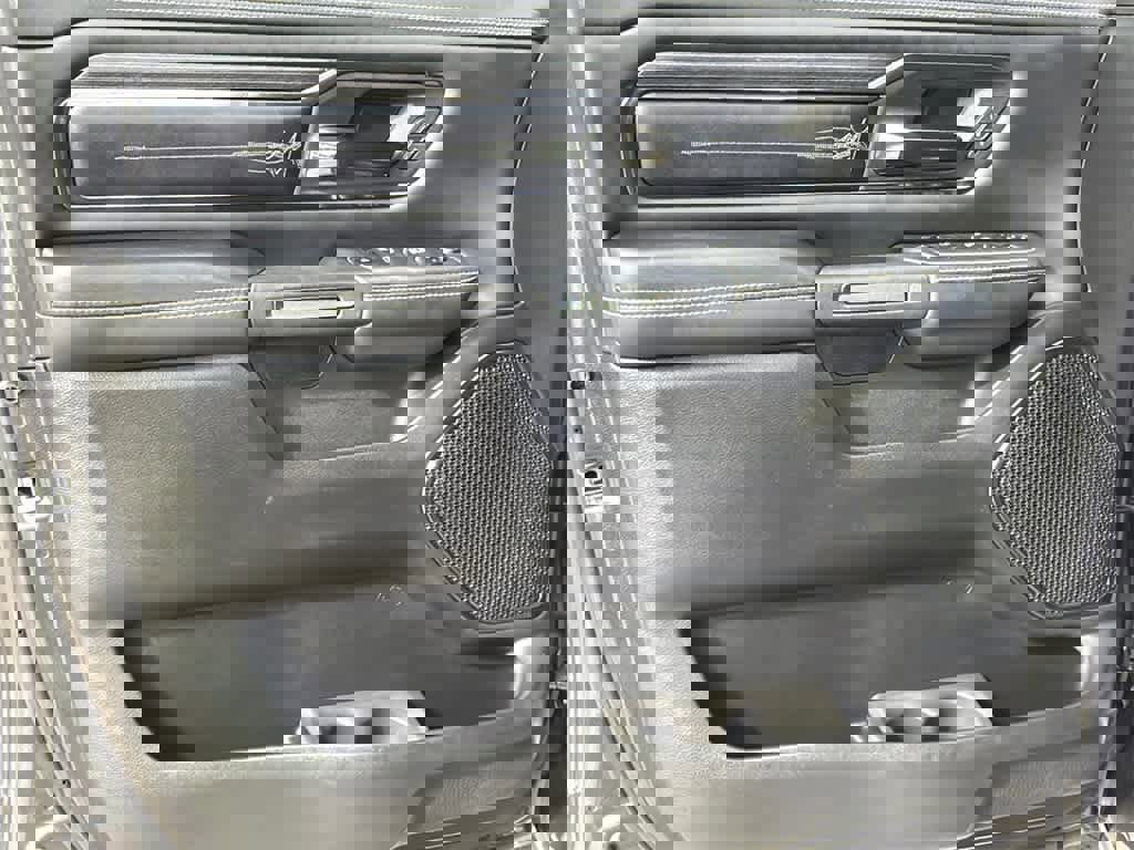 Used 2023 RAM 1500 Limited w/ Body Color Bumper Group image 11