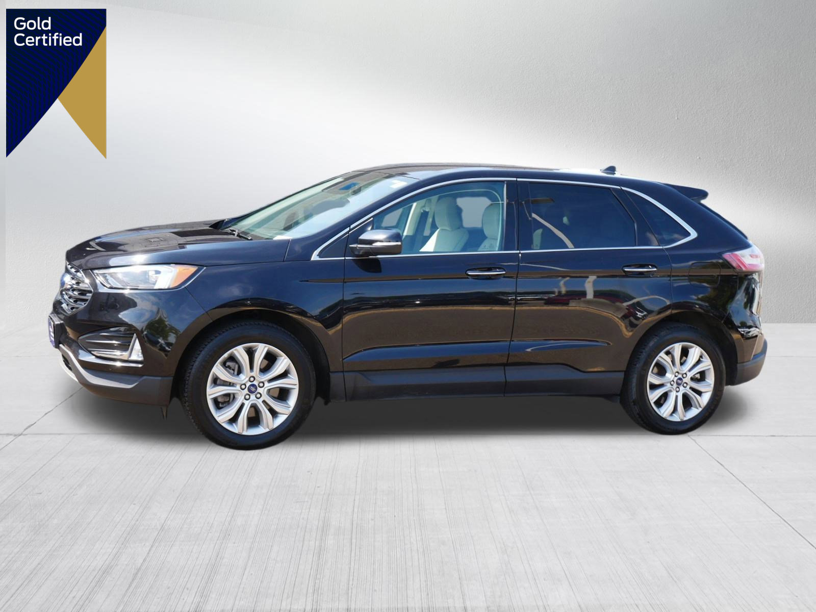 Certified 2022 Ford Edge Titanium