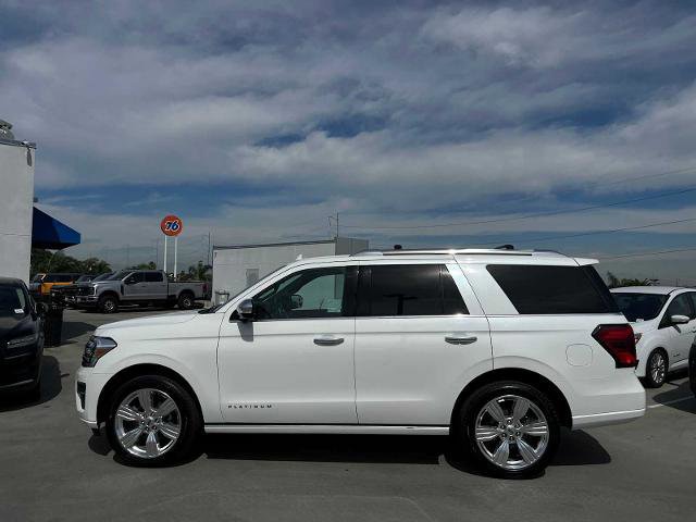 Certified 2023 Ford Expedition Platinum image 4