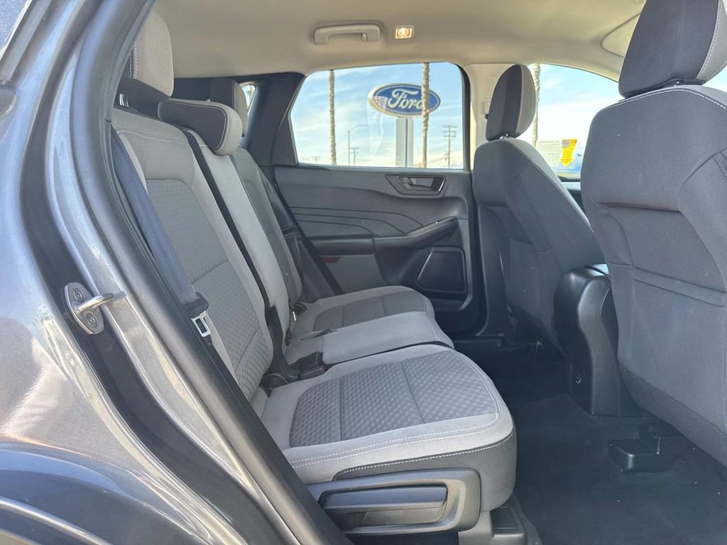 Certified 2022 Ford Escape SE image 27