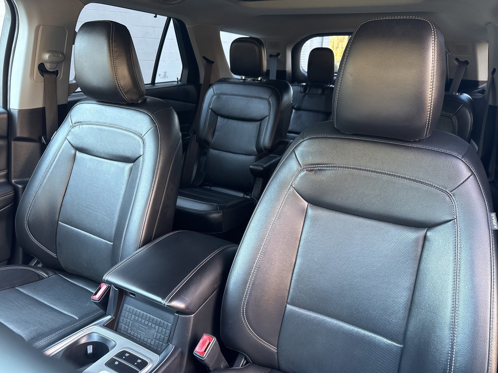 Certified 2022 Ford Explorer Limited w/ Equipment Group 301A image 47