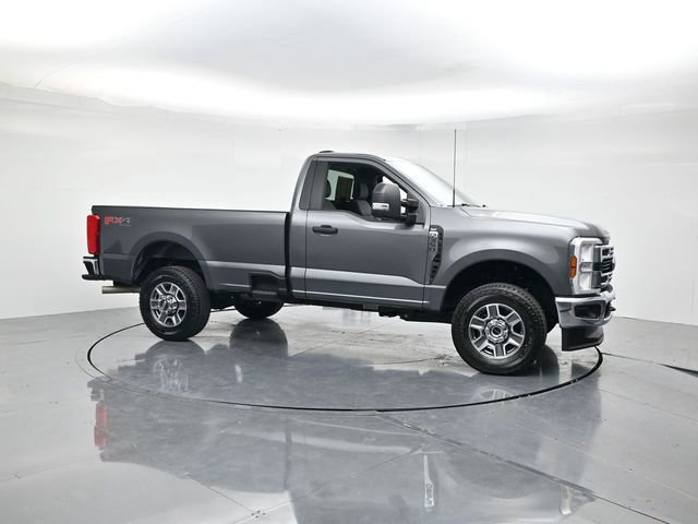Certified 2025 Ford F350 XLT w/ FX4 Off-Road Package AWD/4WD image 3