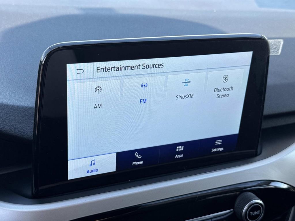 Certified 2022 Ford Escape SE image 13