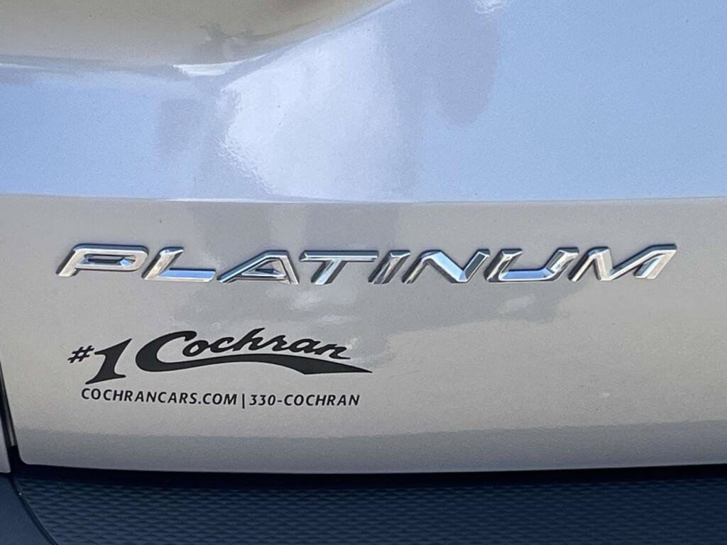 Certified 2024 Ford Escape Platinum AWD/4WD image 16