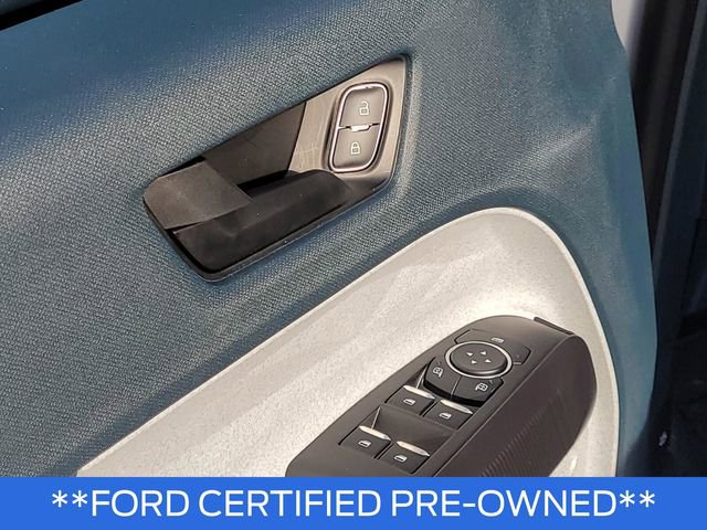 Certified 2025 Ford Maverick XLT image 16