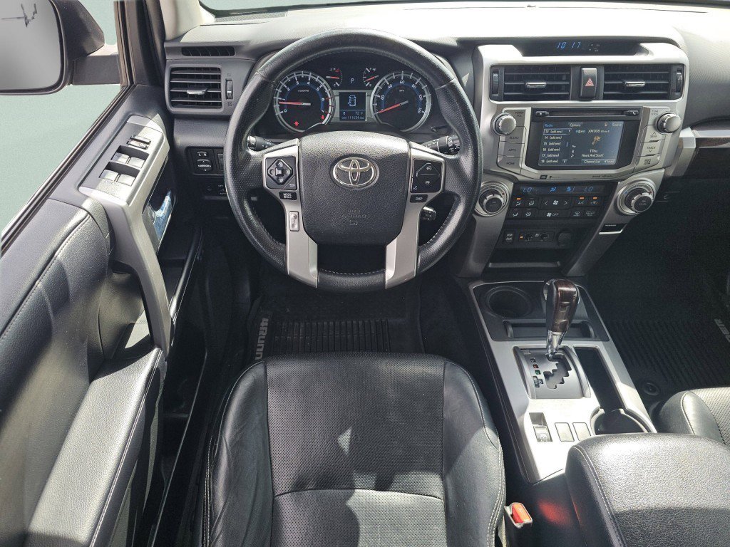 Used 2018 Toyota 4Runner Limited AWD/4WD image 4