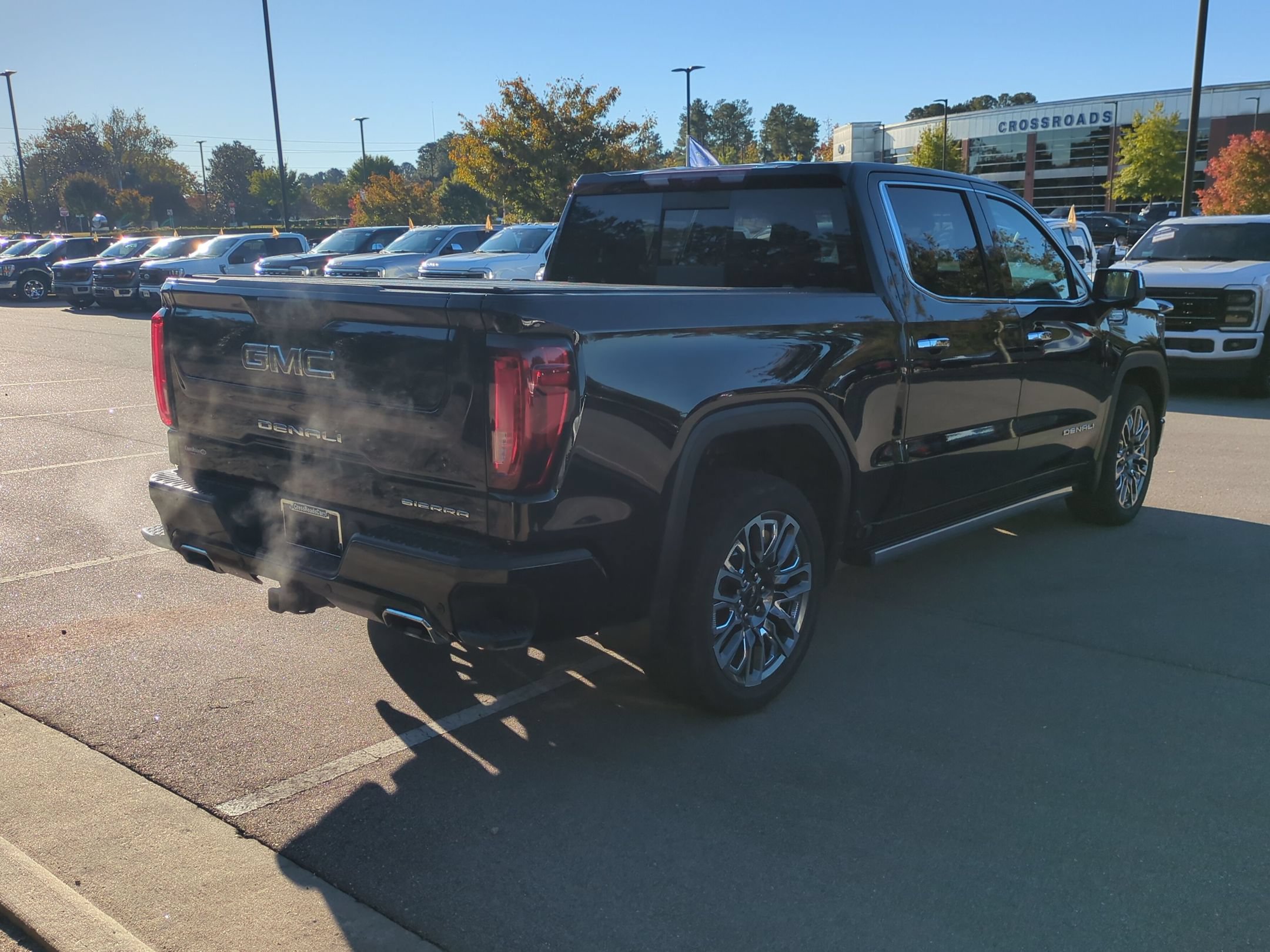 Used 2024 GMC Sierra 1500 Denali Ultimate AWD/4WD image 4
