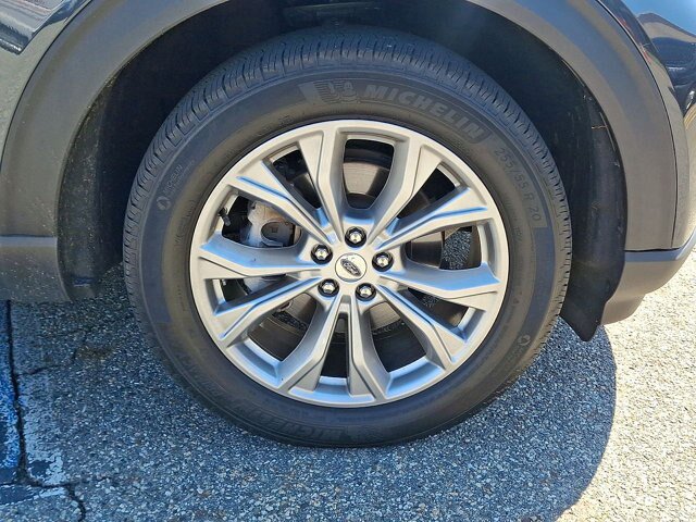 Certified 2023 Ford Explorer Limited w/ Limited Technology Package AWD/4WD image 26