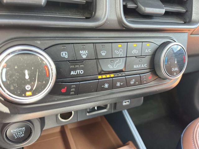 Certified 2023 Ford Maverick Lariat w/ Lariat Luxury Package FWD image 40
