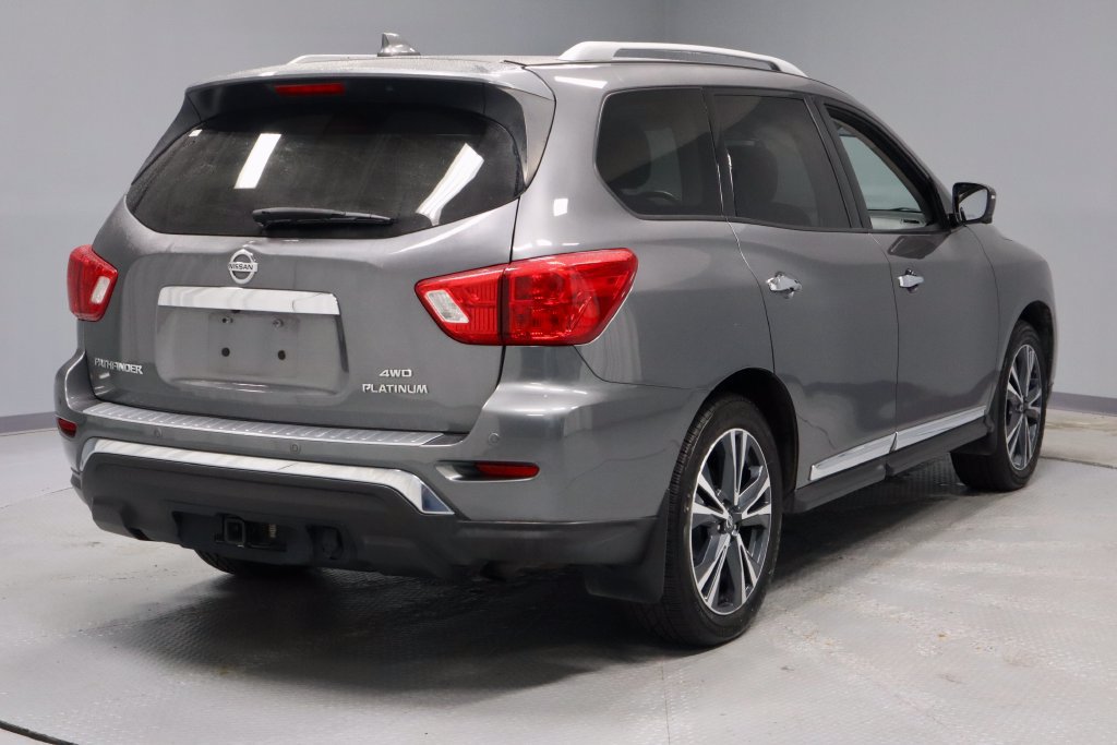Used 2020 Nissan Pathfinder Platinum AWD/4WD image 12