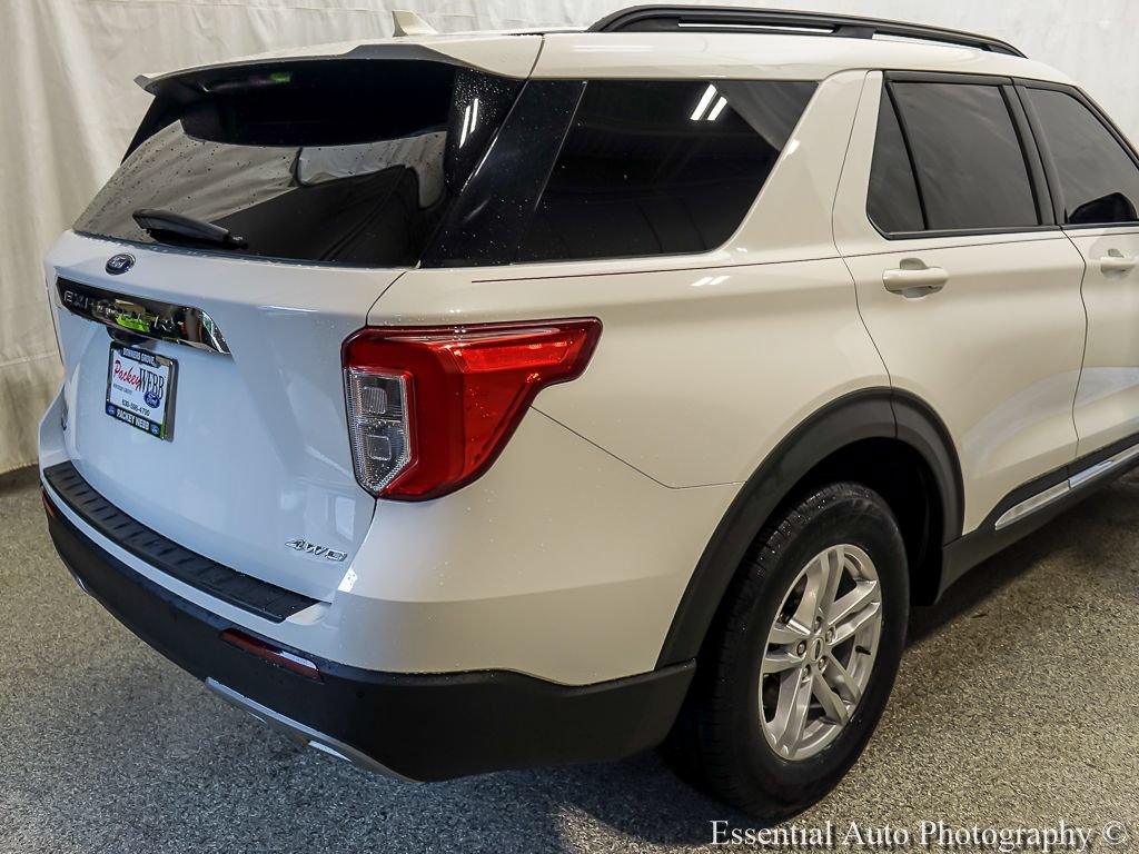 Certified 2023 Ford Explorer XLT w/ Equipment Group 202A AWD/4WD image 7