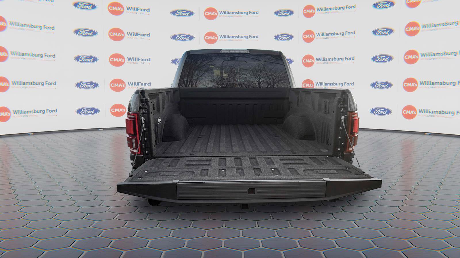 Certified 2020 Ford F150 Raptor w/ Equipment Group 802A Luxury image 6