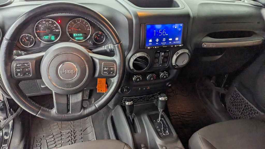 Used 2017 Jeep Wrangler Unlimited Willys image 3
