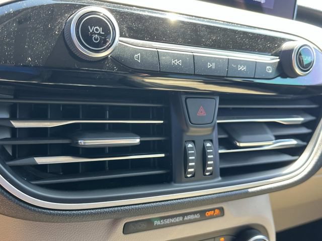 Certified 2020 Ford Escape SEL FWD image 46
