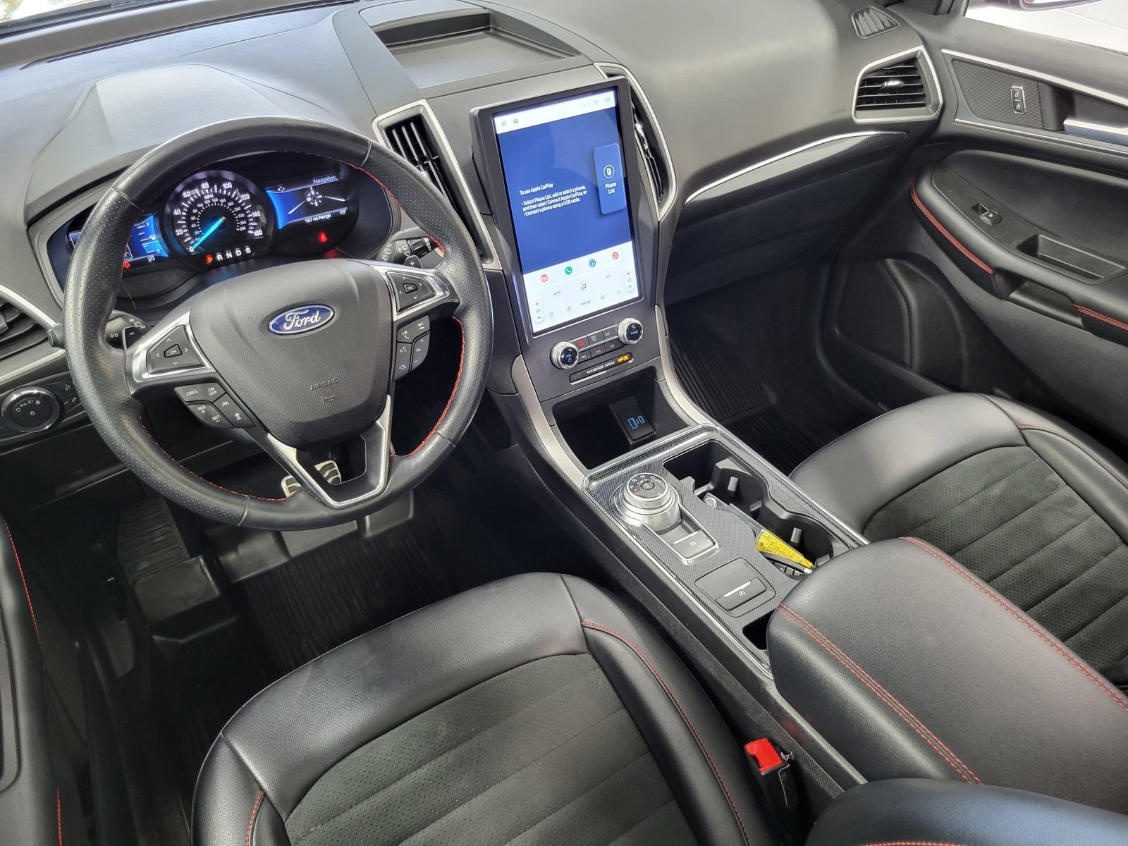 Certified 2022 Ford Edge ST-Line w/ Class II Trailer Tow Package AWD/4WD image 25