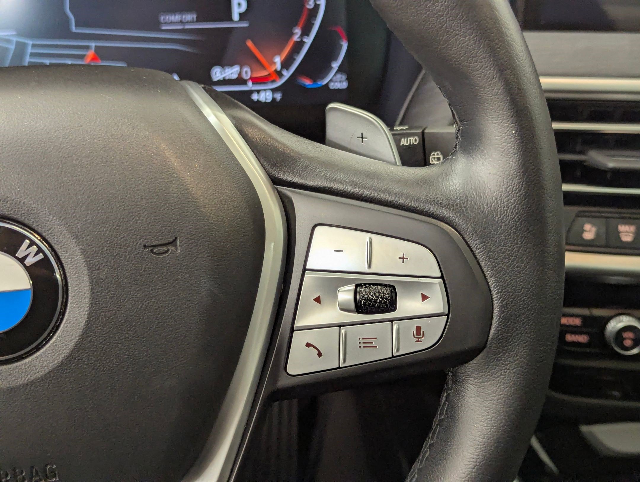 Used 2024 BMW X3 xDrive30i w/ Premium Package image 25