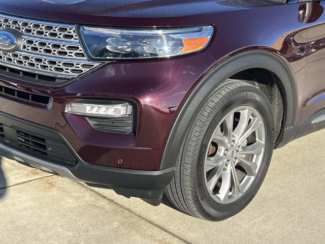 Certified 2022 Ford Explorer Limited w/ Equipment Group 301A image 9