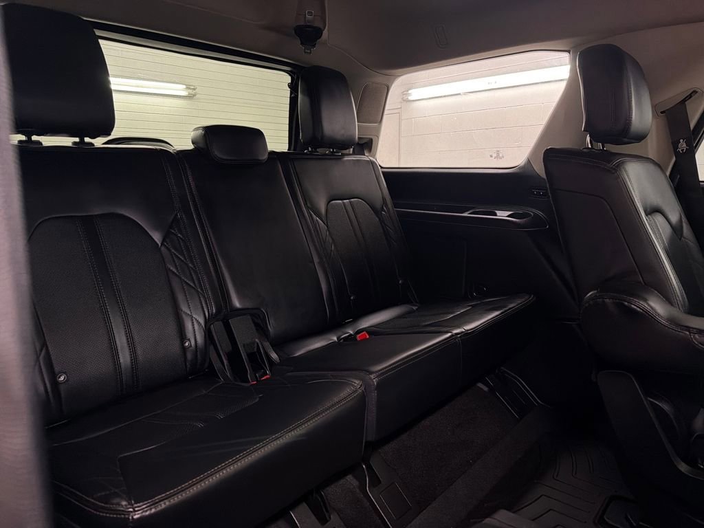 Certified 2021 Ford Expedition Platinum image 33
