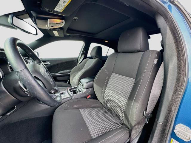 Used 2021 Dodge Charger SXT w/ Driver Convenience Group AWD/4WD image 18