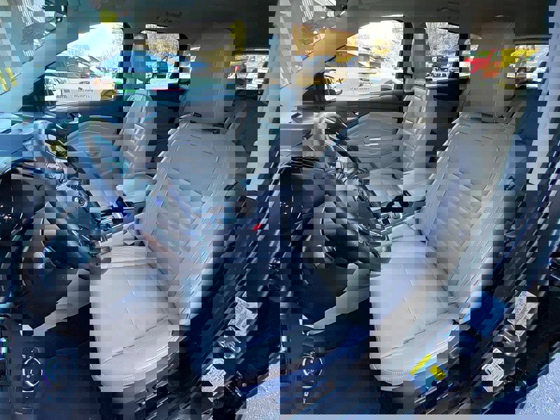 Certified 2018 Ford Escape SEL image 23