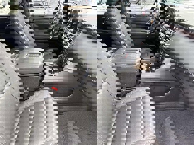 Used 2023 Chevrolet Tahoe Z71 w/ Off-Road Capability Package image 25