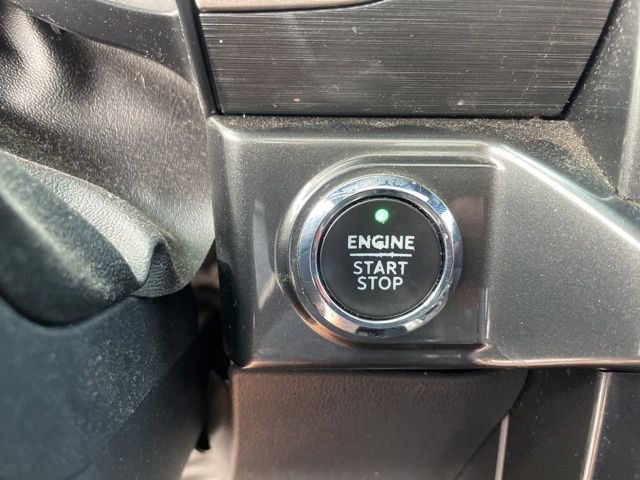 Certified 2021 Ford F150 XLT w/ Equipment Group 302A High image 11