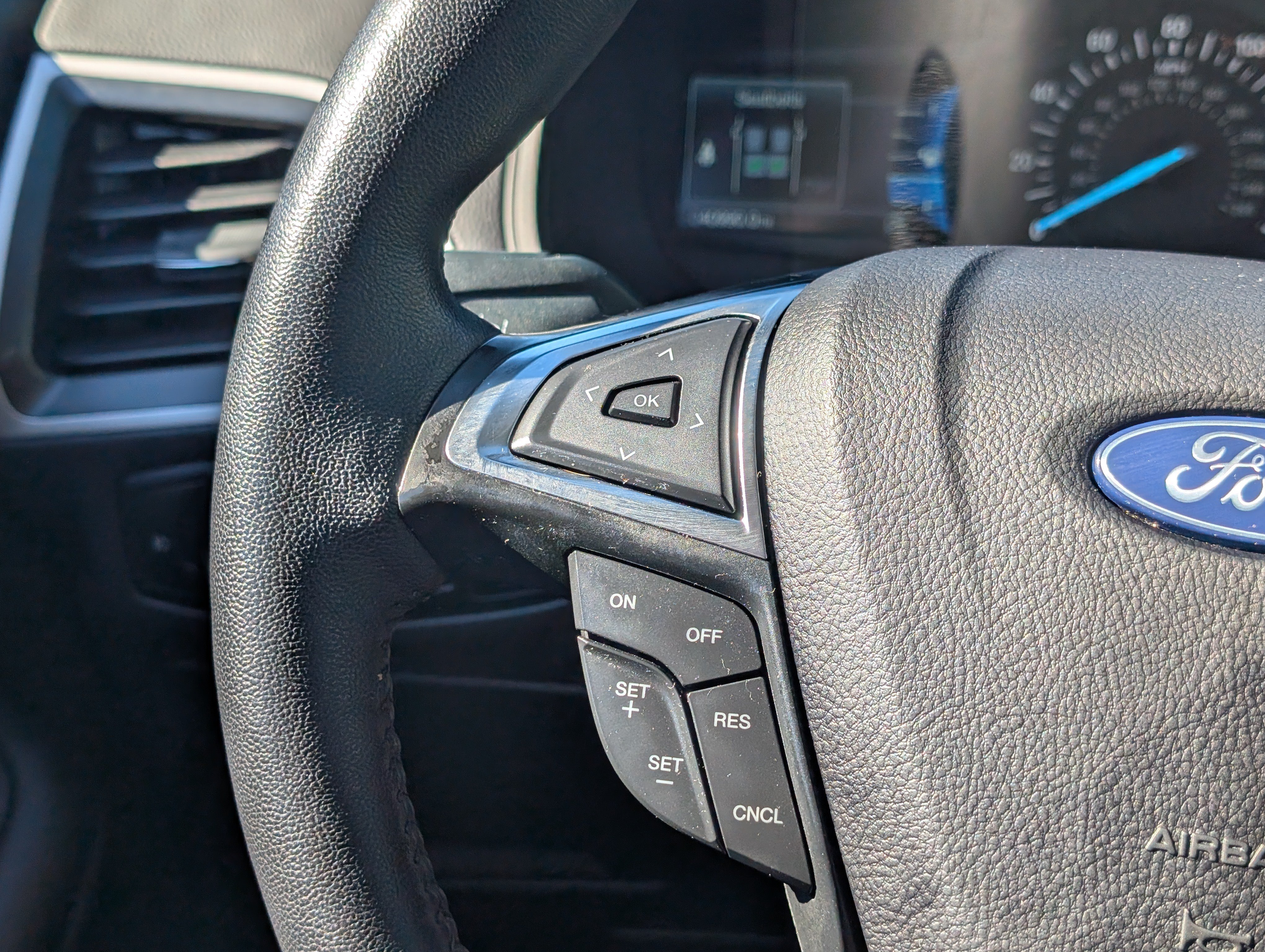 Certified 2024 Ford Edge SEL w/ Convenience Package AWD/4WD image 25
