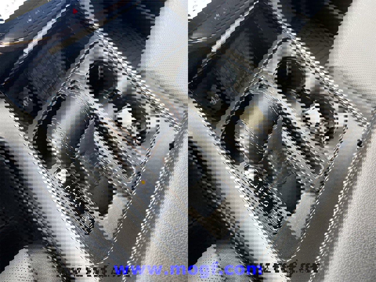 Certified 2022 Ford F150 Lightning Lariat w/ Equipment Group 511A High image 18