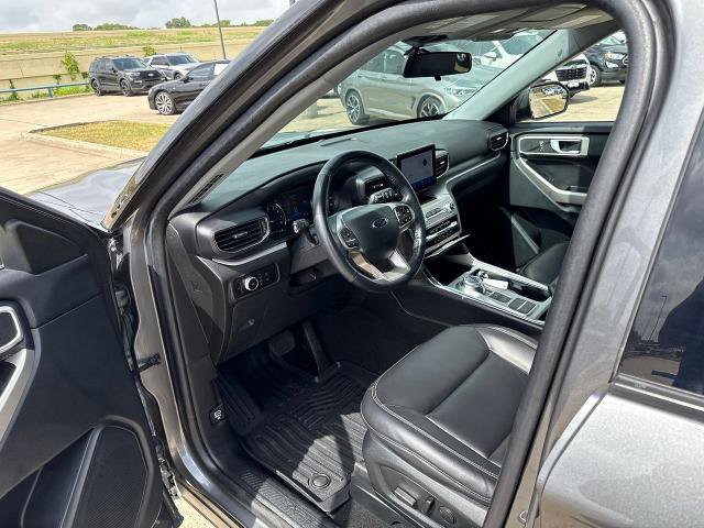 Certified 2023 Ford Explorer XLT w/ Equipment Group 202A RWD image 20