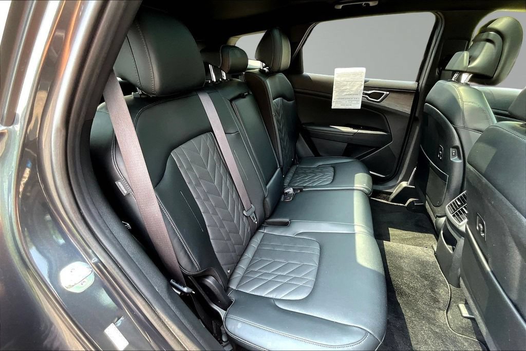 Used 2024 Kia Sportage X-Line w/ X-Line Premium Package AWD/4WD image 27