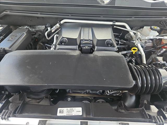 Used 2024 Chevrolet Colorado ZR2 w/ Technology Package AWD/4WD image 22