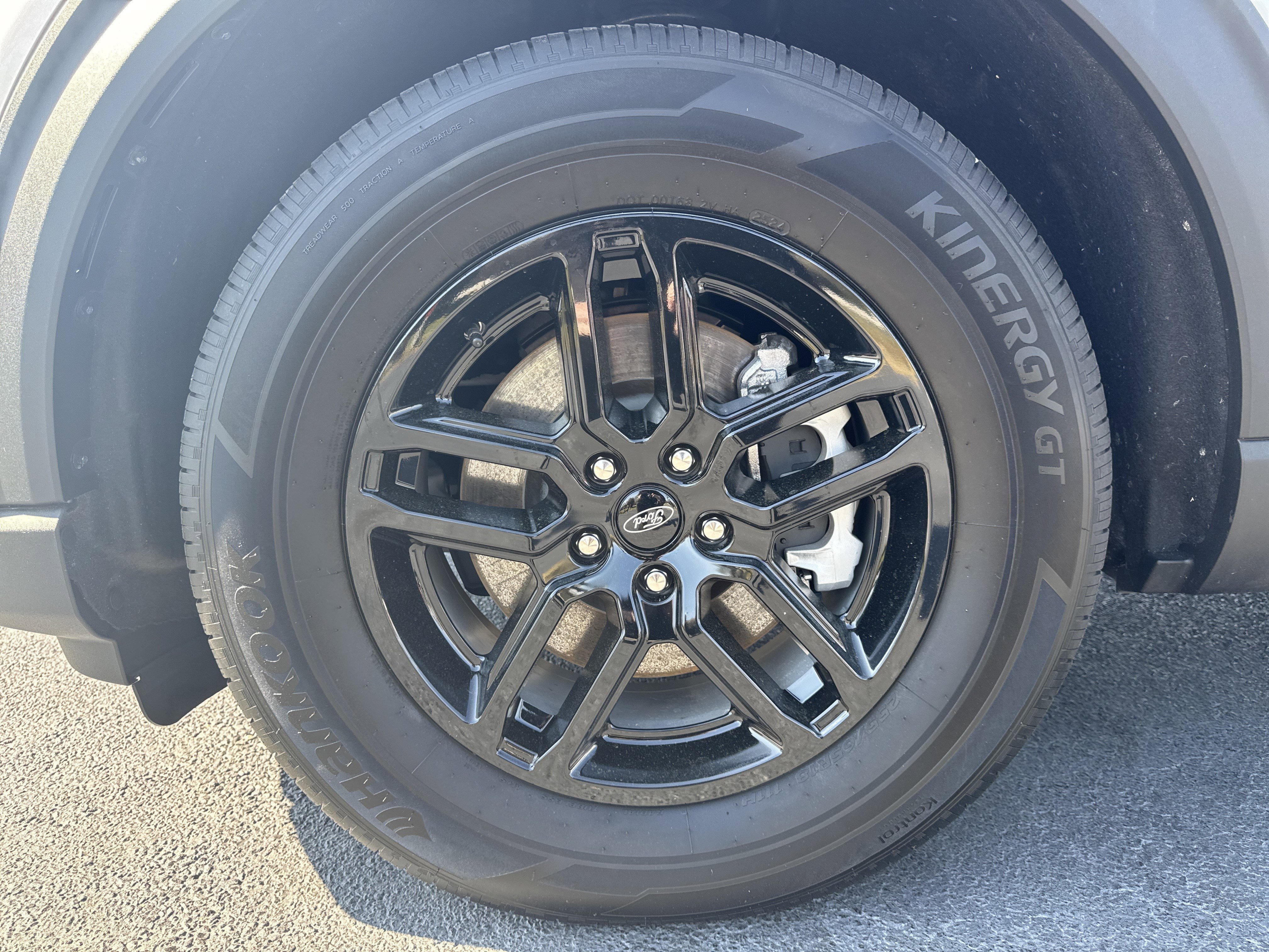 Certified 2025 Ford Explorer Active w/ Active Comfort Package image 13