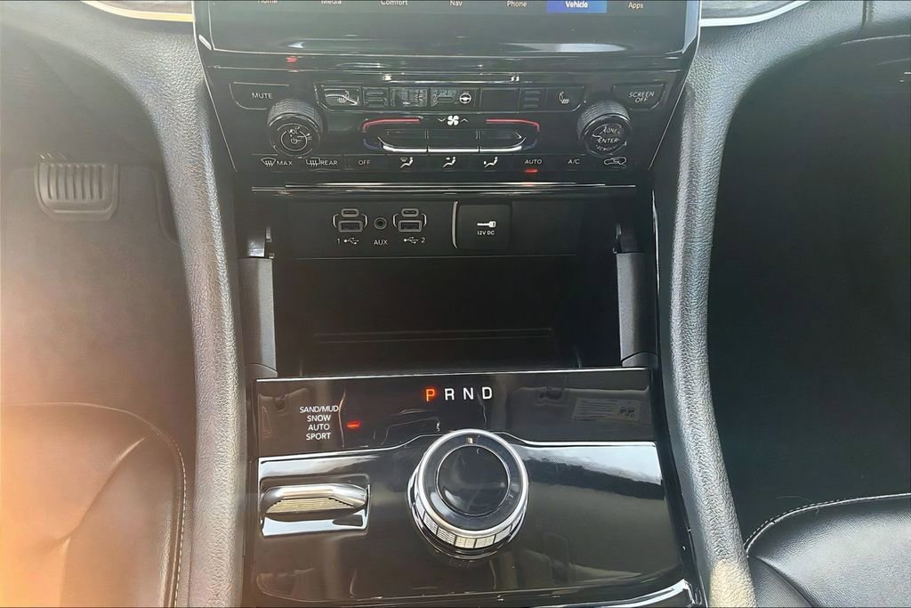 Used 2023 Jeep Grand Cherokee L Limited AWD/4WD image 29
