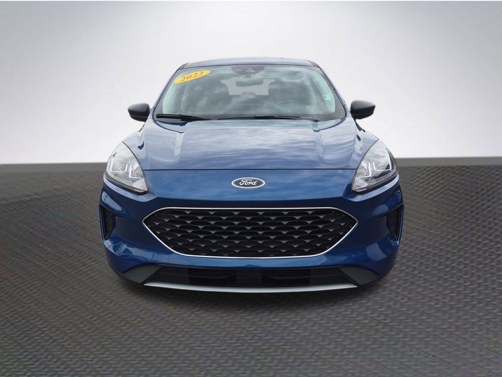 Certified 2022 Ford Escape SE image 3