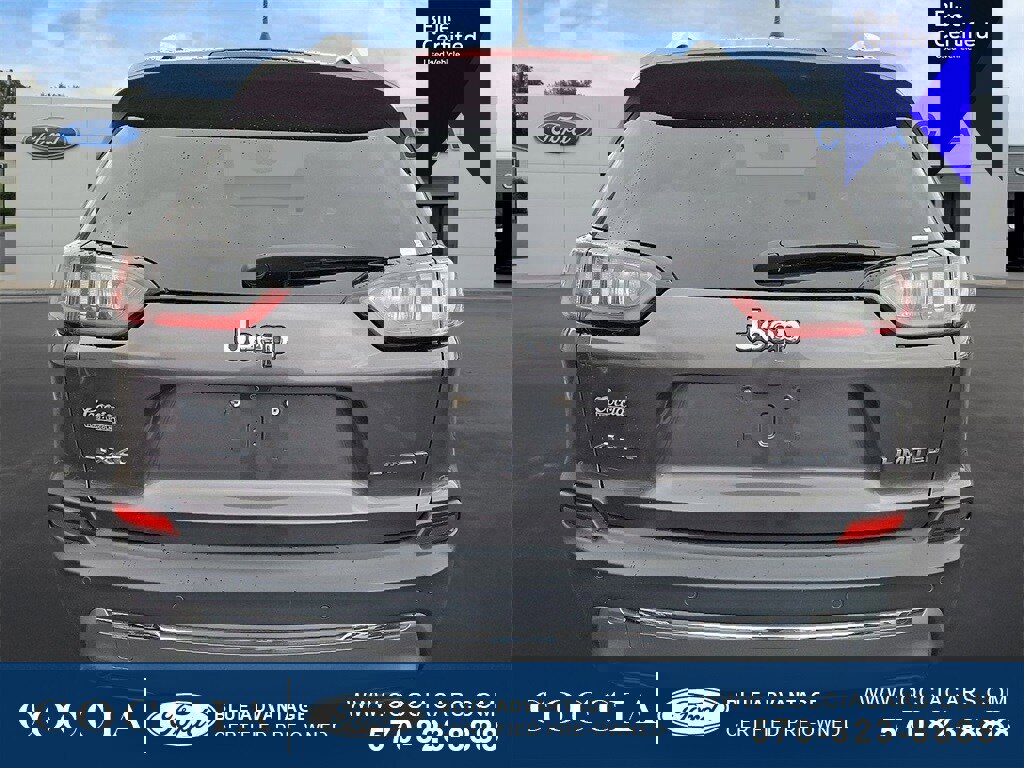 Used 2019 Jeep Cherokee Limited image 4